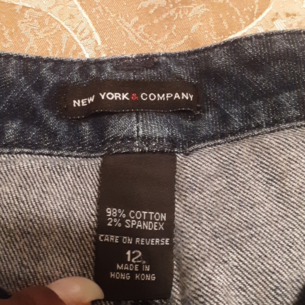 Jeans - Picture 3 of 4